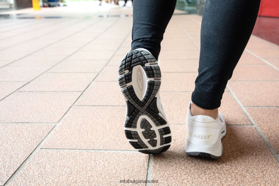 2000 г бяло 6BLLJ8100 MBT Жени маратонки